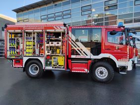 Die neuen Autos sind voll mit moderner Technik